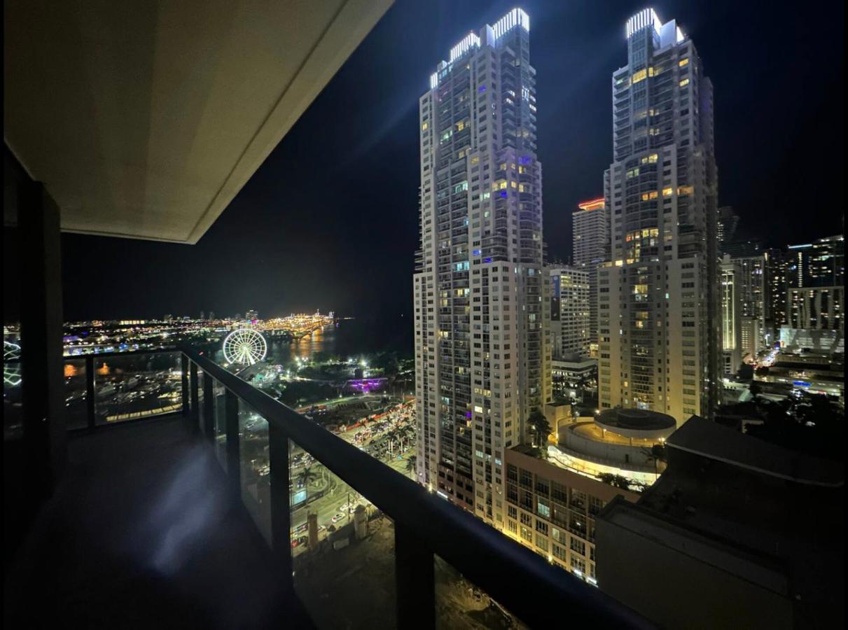 マイアミBeautiful Downtown Ocean View.アパートメント エクステリア 写真